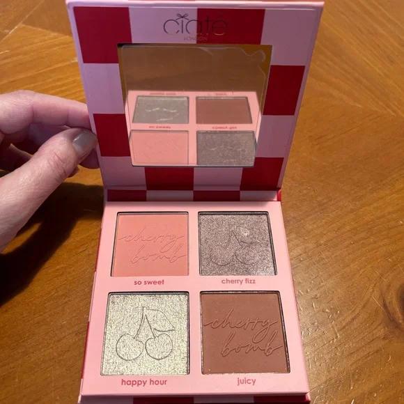 Ciate London Cherry Bomb Blush & Highlighter Palette - Picture 6 of 16